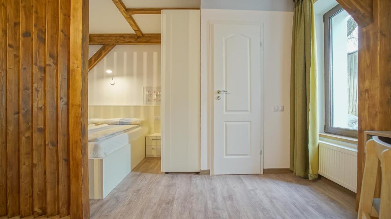 Appartamento Oldtown Refuge Braşov Esterno foto