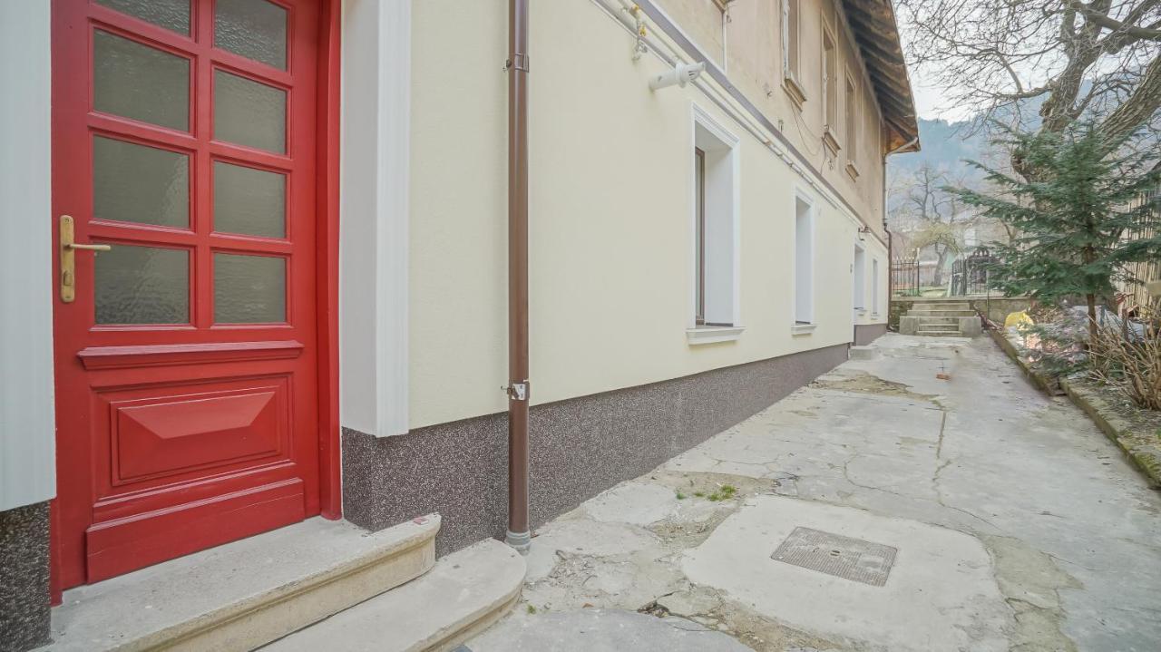 Appartamento Oldtown Refuge Braşov Esterno foto