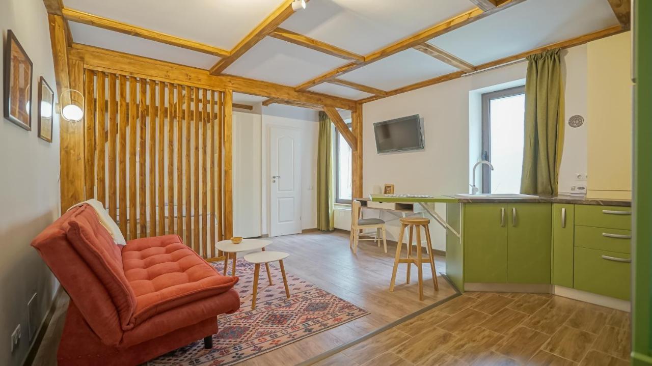 Appartamento Oldtown Refuge Braşov Esterno foto